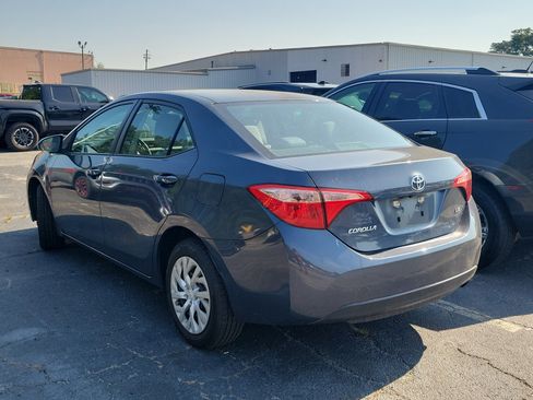 Used 2018 Toyota Corolla LE FWD image 4