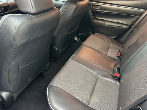 Used 2014 Toyota Corolla S image 12