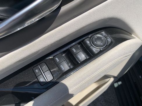 Used 2021 Cadillac Escalade Sport Platinum image 14