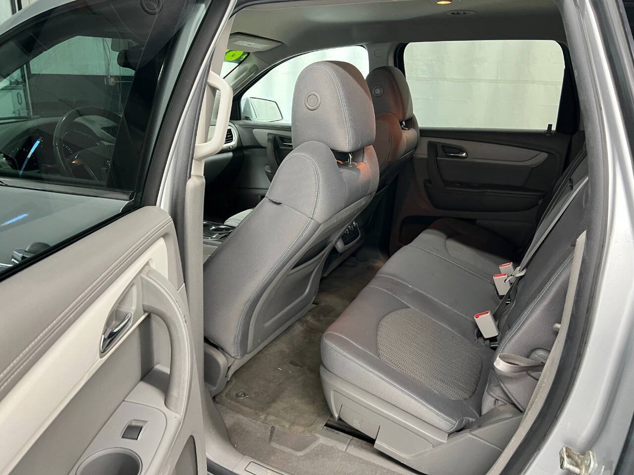 Used 2014 Chevrolet Traverse LT AWD/4WD image 9