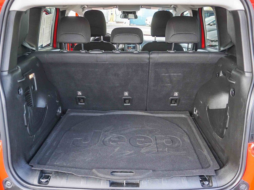 Used 2021 Jeep Renegade Sport AWD/4WD image 25