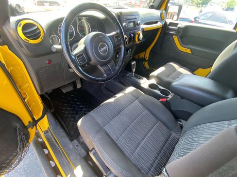 Used 2011 Jeep Wrangler Unlimited Sport image 16
