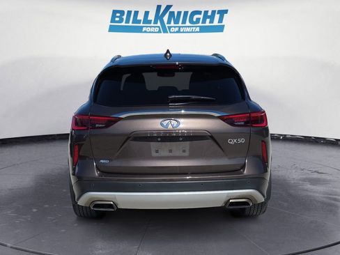 Used 2019 INFINITI QX50 Essential w/ Sensory Package image 4