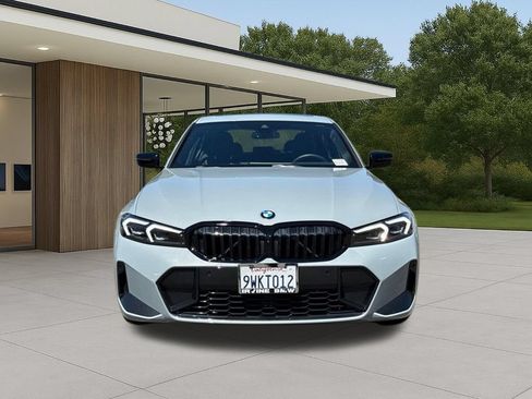 Used 2026 BMW 330i Sedan w/ M Sport Package RWD image 4