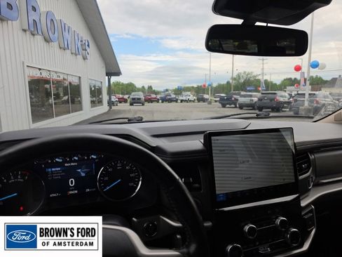 Used 2023 Ford Expedition Max XLT AWD/4WD image 2