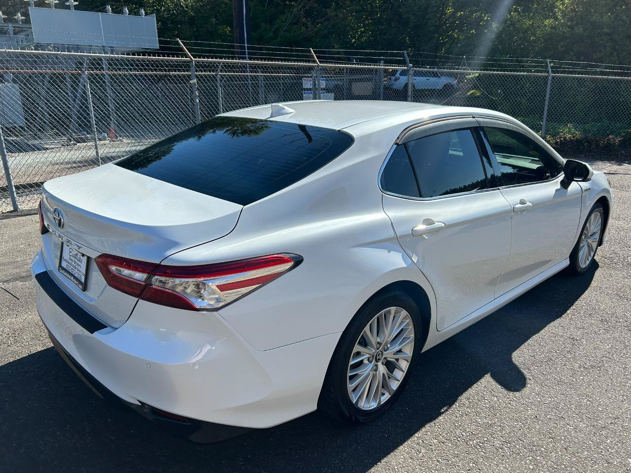 Used 2018 Toyota Camry XLE w/ Audio Package FWD image 5