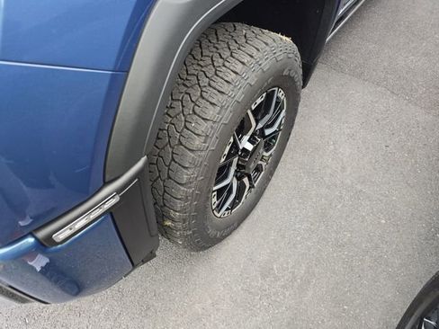 New 2026 GMC Sierra 3500 Denali w/ Denali Reserve Package image 9