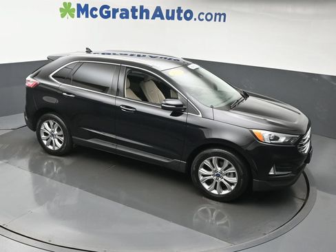 Used 2019 Ford Edge Titanium AWD/4WD image 3