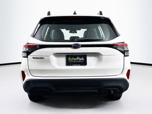 Used 2026 Subaru Forester AWD/4WD image 7