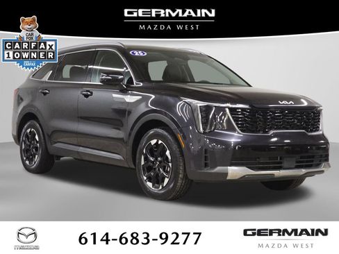 Used 2025 Kia Sorento S w/ Panoramic Sunroof Package FWD image 5