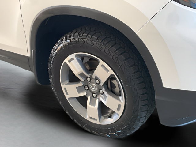 Certified 2025 Honda Ridgeline RTL image 27