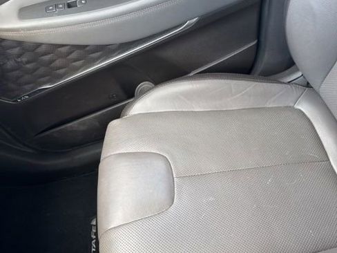 Used 2020 Hyundai Santa Fe Limited image 7