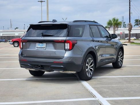 New 2026 Ford Explorer ST-Line w/ Premium Package RWD image 3