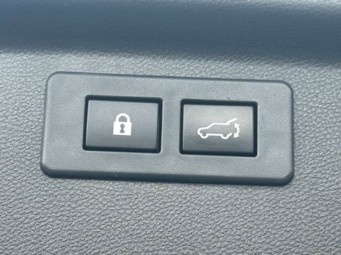 Used 2021 Subaru Forester Premium w/ Popular Package #1 AWD/4WD image 33