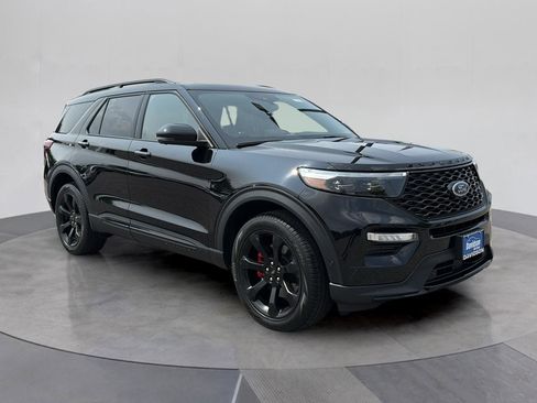 Used 2023 Ford Explorer ST w/ Equipment Group 401A image 9