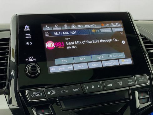 Used 2018 Honda Odyssey Elite image 21