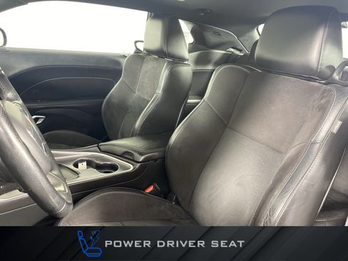 Used 2019 Dodge Challenger GT w/ Plus Package AWD/4WD image 17