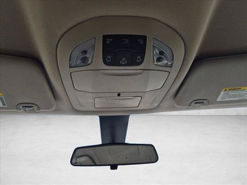 Used 2022 Chrysler Voyager LX FWD image 21