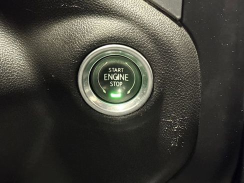 Used 2023 GMC Sierra 2500 SLE image 23