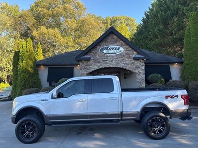 Used 2016 Ford F150 Lariat w/ Equipment Group 501A Mid