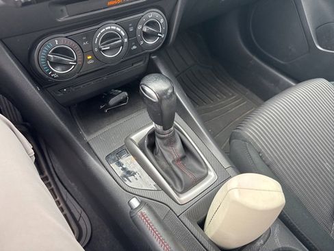 Used 2014 MAZDA MAZDA3 i Touring image 8