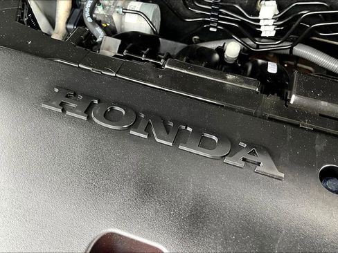 Certified 2024 Honda HR-V Sport image 29