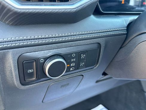 Used 2024 Ford Mustang Premium image 15