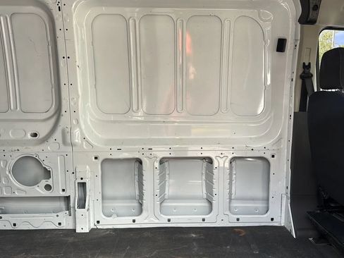 Used 2021 Ford Transit 250 148 High Roof Extended RWD image 15