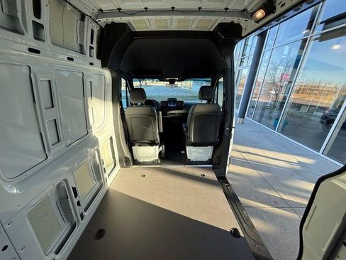 New 2025 Mercedes-Benz Sprinter 2500 image 25