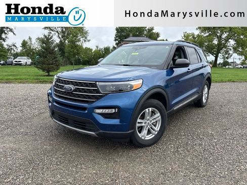 Used 2023 Ford Explorer XLT w/ Equipment Group 202A AWD/4WD image 1