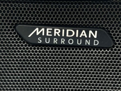 Used 2016 Jaguar F-TYPE Convertible image 28