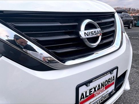 Used 2016 Nissan Altima 2.5 S w/ Power Driver Seat Package image 27