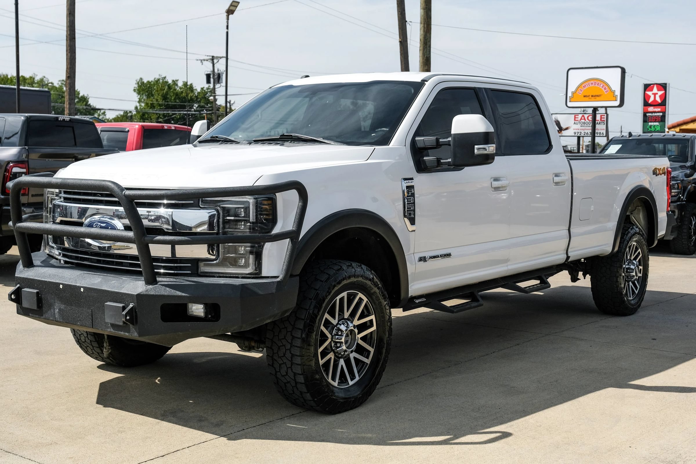 Used 2017 Ford F350 Lariat w/ Lariat Value Package AWD/4WD image 18
