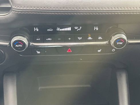Used 2025 MAZDA MAZDA3 s image 14
