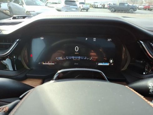 New 2025 Jeep Grand Cherokee Summit image 15