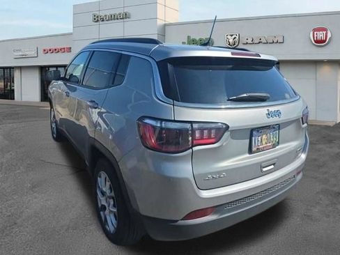 Used 2023 Jeep Compass Latitude AWD/4WD image 4