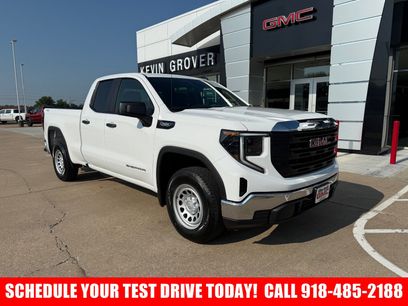 New 2026 GMC Sierra 1500 Pro w/ Pro Value Package