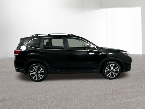 Used 2023 Subaru Forester Limited image 36
