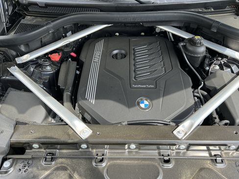 Used 2020 BMW X5 sDrive40i w/ M Sport Package RWD image 36