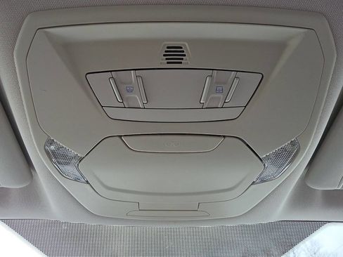 Used 2015 Ford Escape SE AWD/4WD image 18