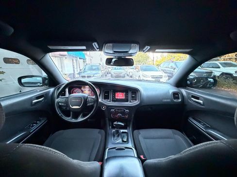 Used 2015 Dodge Charger SE w/ Sport Appearance Group RWD image 50