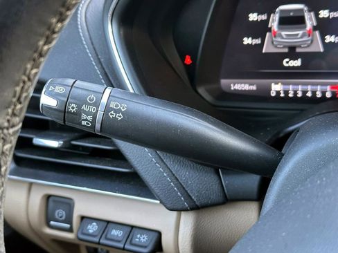 Used 2023 Cadillac CT5 Luxury image 25