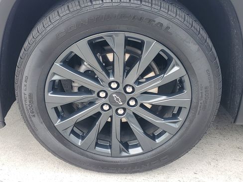 Used 2023 Chevrolet Traverse RS image 5