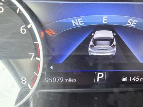 Certified 2018 Nissan Murano SV image 9