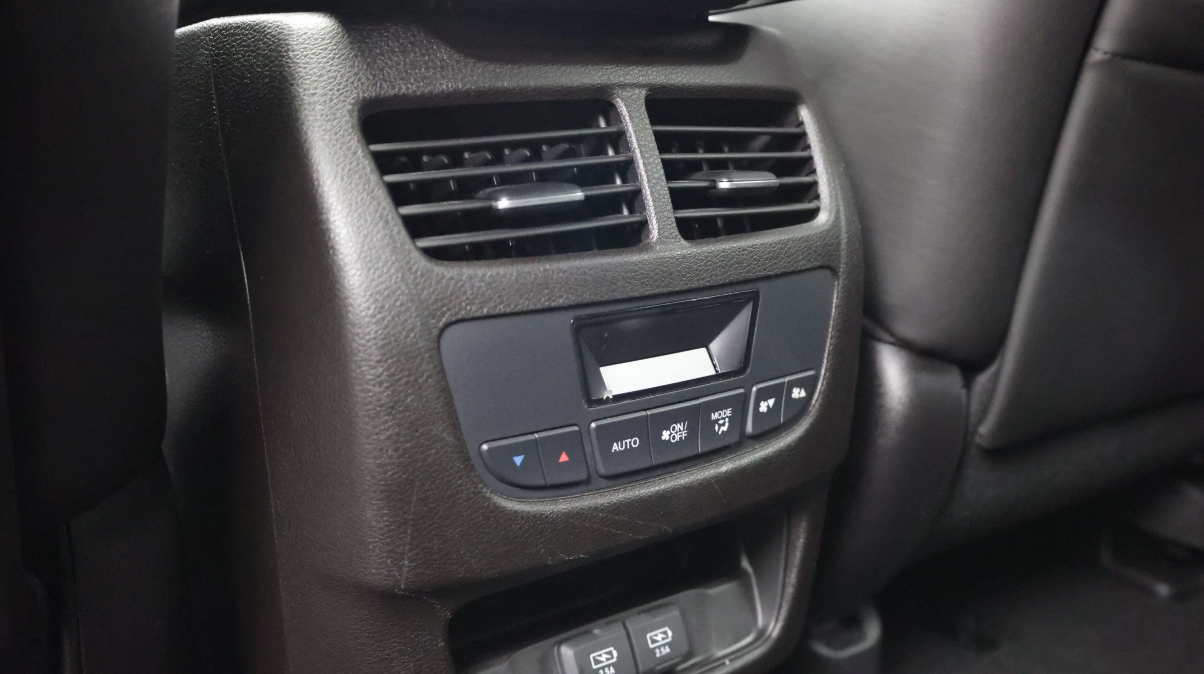 Used 2019 Acura MDX w/ Technology Package AWD/4WD image 32