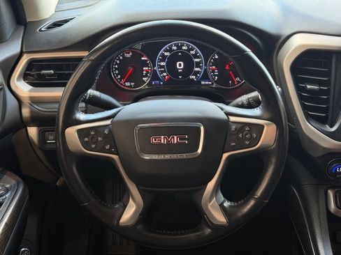 Used 2022 GMC Acadia Denali FWD image 24
