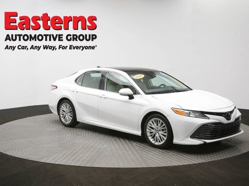 Used 2019 Toyota Camry XLE image 51