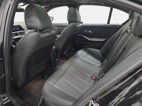 Used 2019 BMW 330i xDrive Sedan w/ Driving Assistance Package AWD/4WD image 12