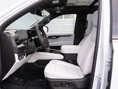 New 2026 Chevrolet Tahoe Premier w/ Sun And Tow Package image 11