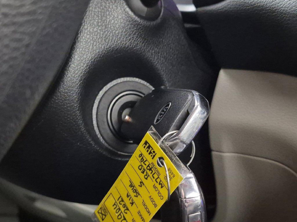Used 2021 Kia Soul S FWD image 27